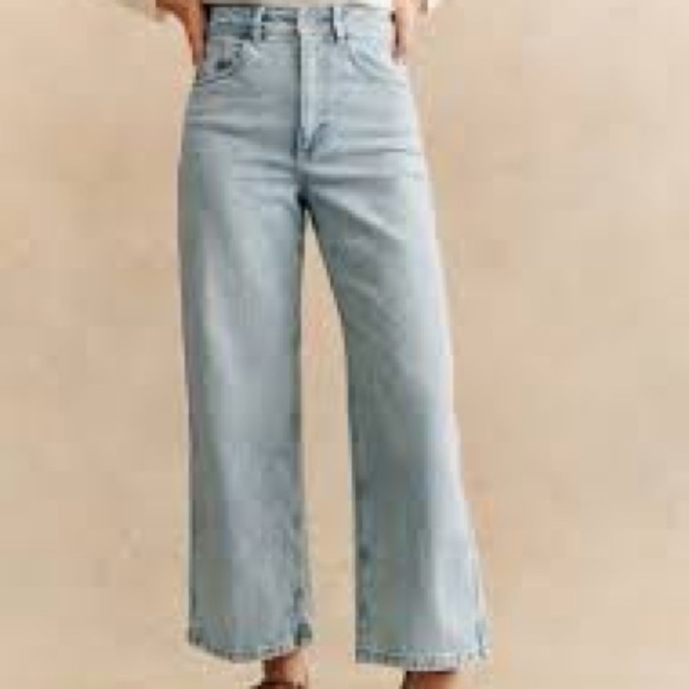 Sezane Light Wash Jeans
